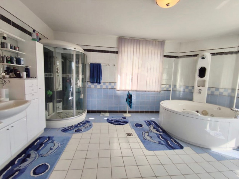 Vila Spectaculoasa Otopeni | amenajari lux | 12 camere | piscina