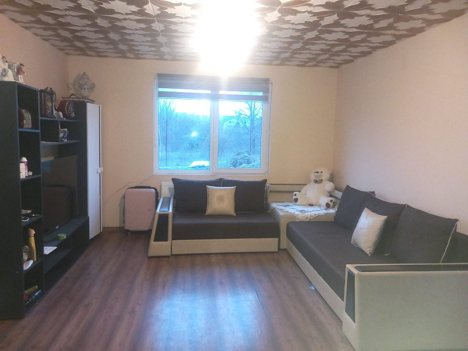 Vila parter si mansarda, teren 500 mp, Tartasesti (Gulia)