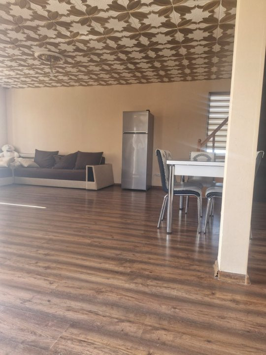 Vila parter si mansarda, teren 500 mp, Tartasesti (Gulia)