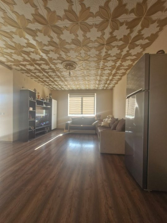 Vila parter si mansarda, teren 500 mp, Tartasesti (Gulia)