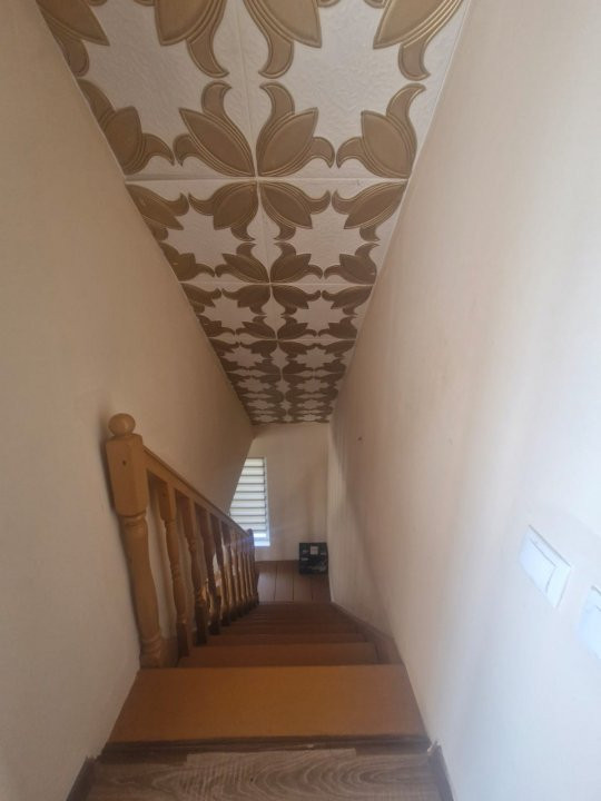 Vila parter si mansarda, teren 500 mp, Tartasesti (Gulia)
