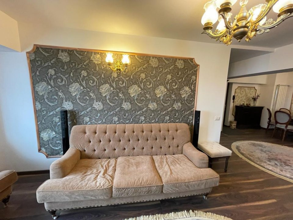Apartament LUX 3 camere decomandat – Unirii, Piata Alba Iulia