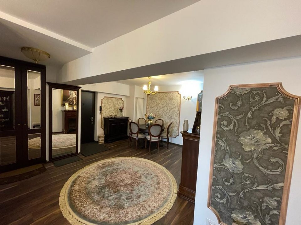 Apartament LUX 3 camere decomandat – Unirii, Piata Alba Iulia