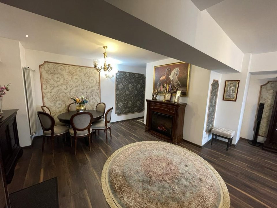 Apartament LUX 3 camere decomandat – Unirii, Piata Alba Iulia