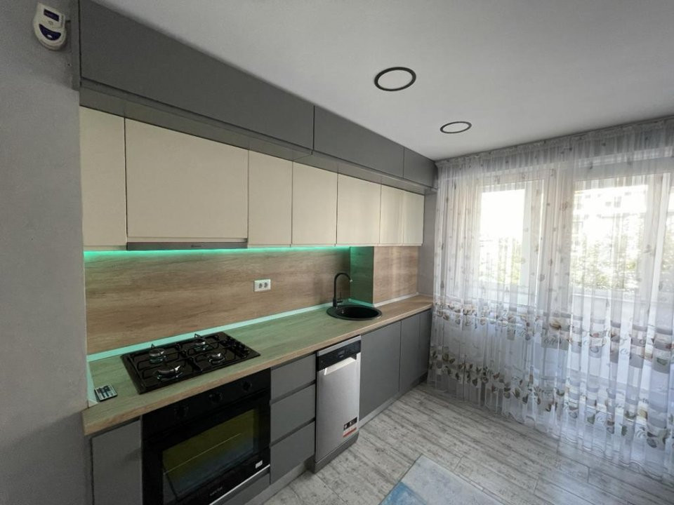 Apartament de lux pentru închiriere – Bd. Unirii/Bd. Burebista 