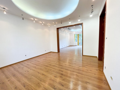 VILA || SPATIU COMERCIAL || BIROURI || RESTAURANT 