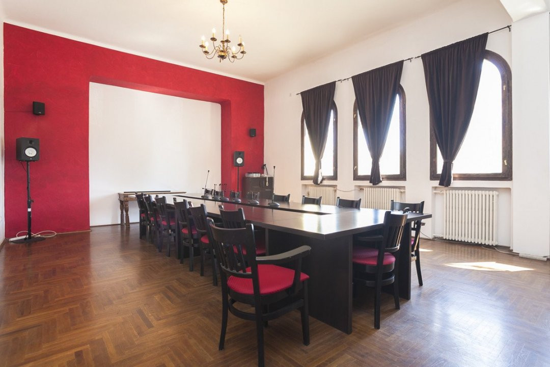VILA INTERBELICA || UNIVERSITATE || INVESTITIE