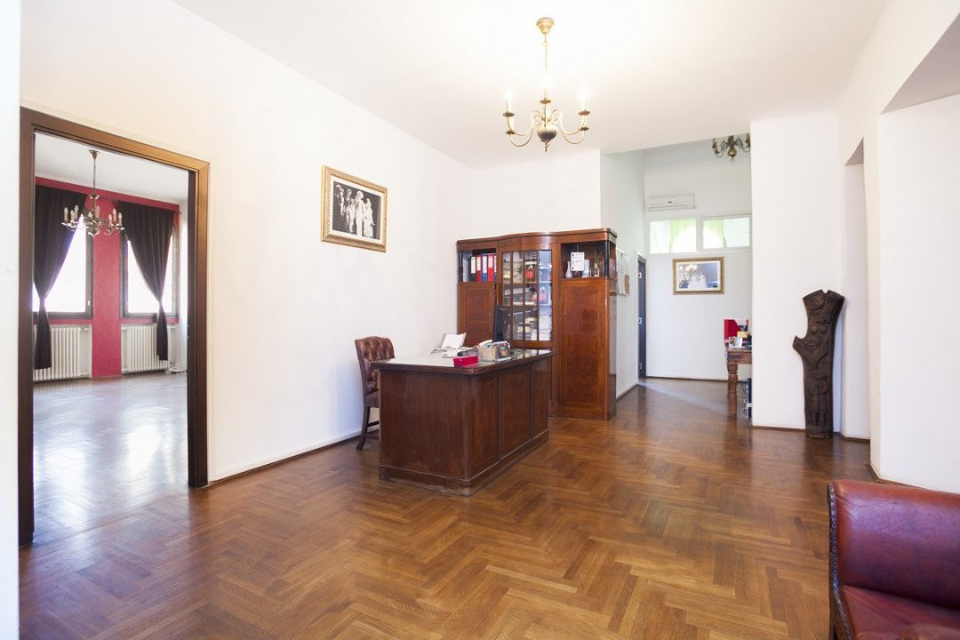 VILA INTERBELICA || UNIVERSITATE || INVESTITIE