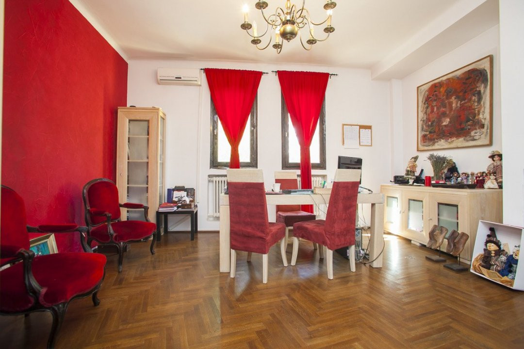 VILA INTERBELICA || UNIVERSITATE || INVESTITIE