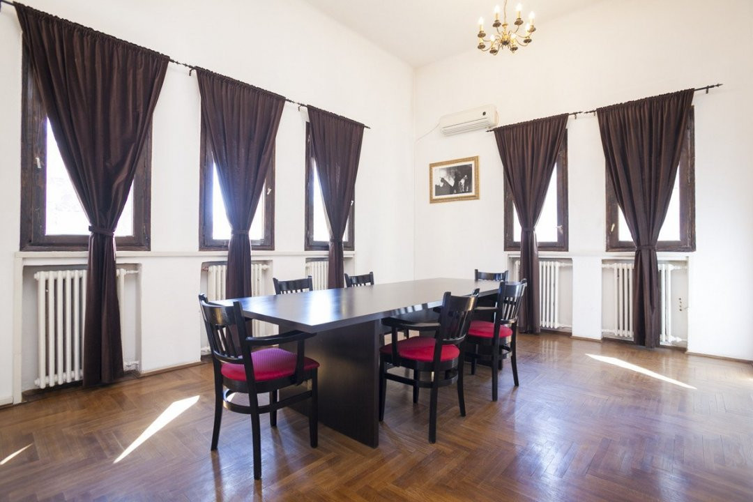 VILA INTERBELICA || UNIVERSITATE || INVESTITIE