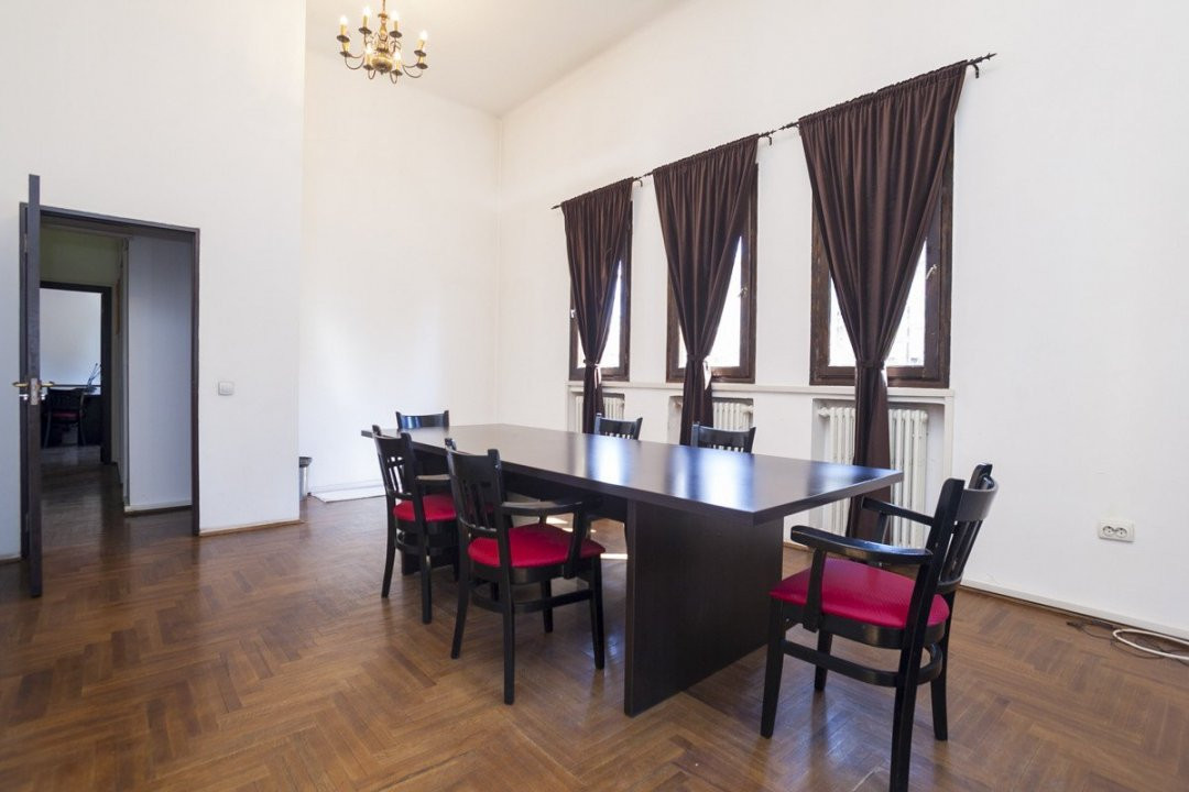 VILA INTERBELICA || UNIVERSITATE || INVESTITIE
