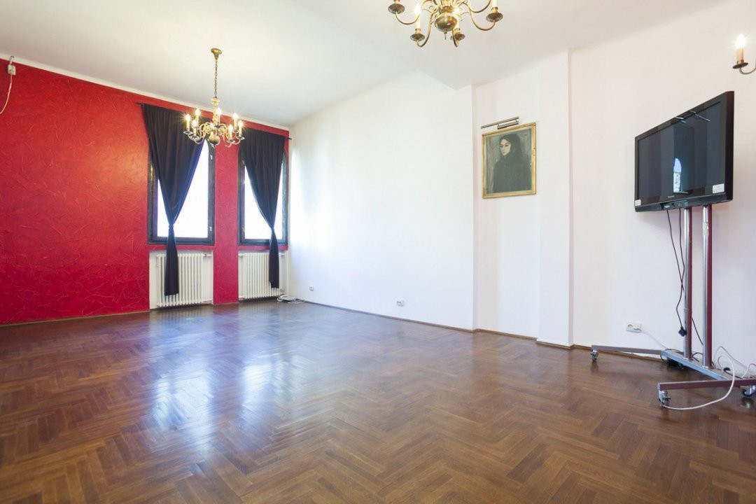 VILA INTERBELICA || UNIVERSITATE || INVESTITIE