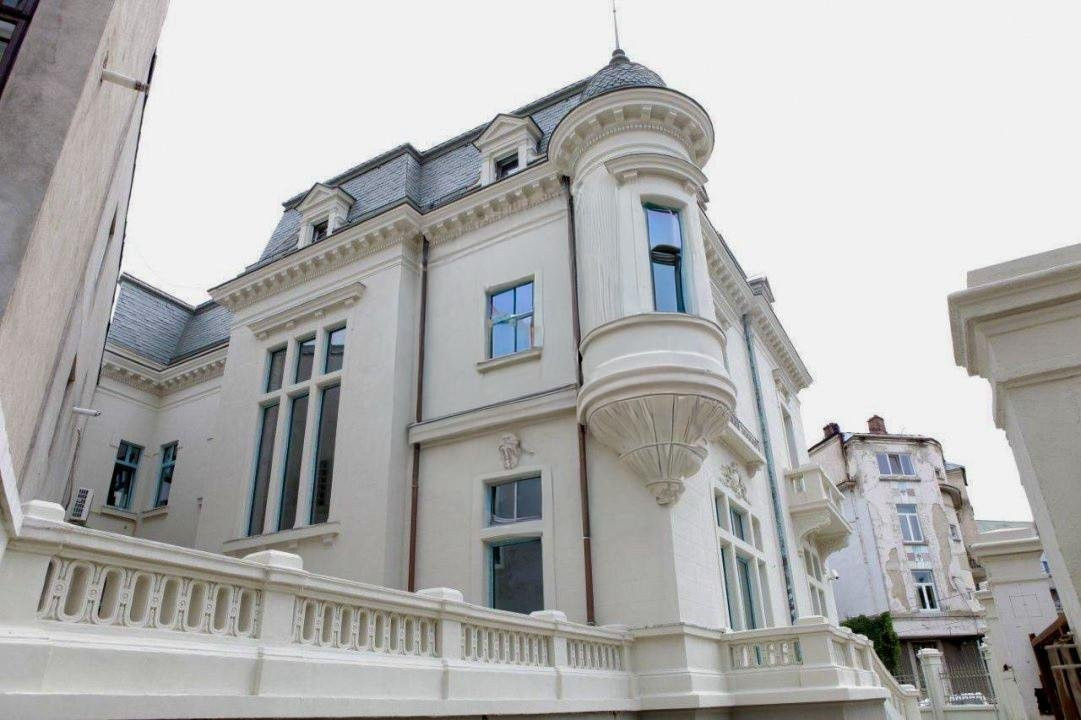 VILA || ULTRACENTRAL || 18 CAMERE