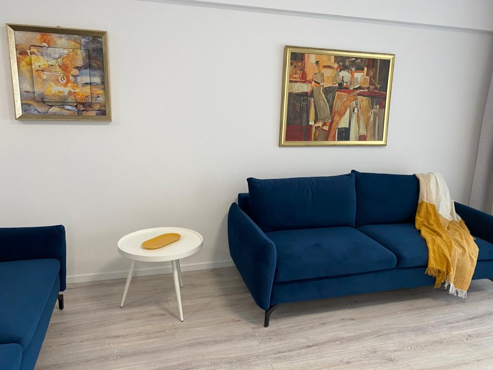 Unirii || garsonieră spațioasă 50 mp, bloc nou || centrală proprie, metrou