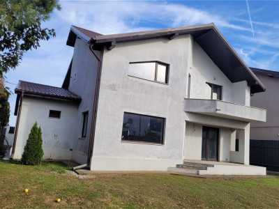 Casă individuală lângă lac – Balotești | 500 mp teren | 250 mp utili