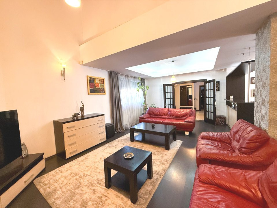 VILA SUPERBA || SPATIOASA || ODAII OTOPENI