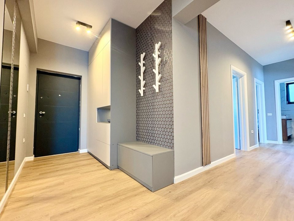 Casă nouă, parter, 4 camere și 2 băi, teren 510 mp