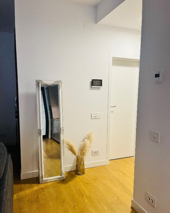 Studio dublu 2 camere de închiriat în complexul Avalon Estate