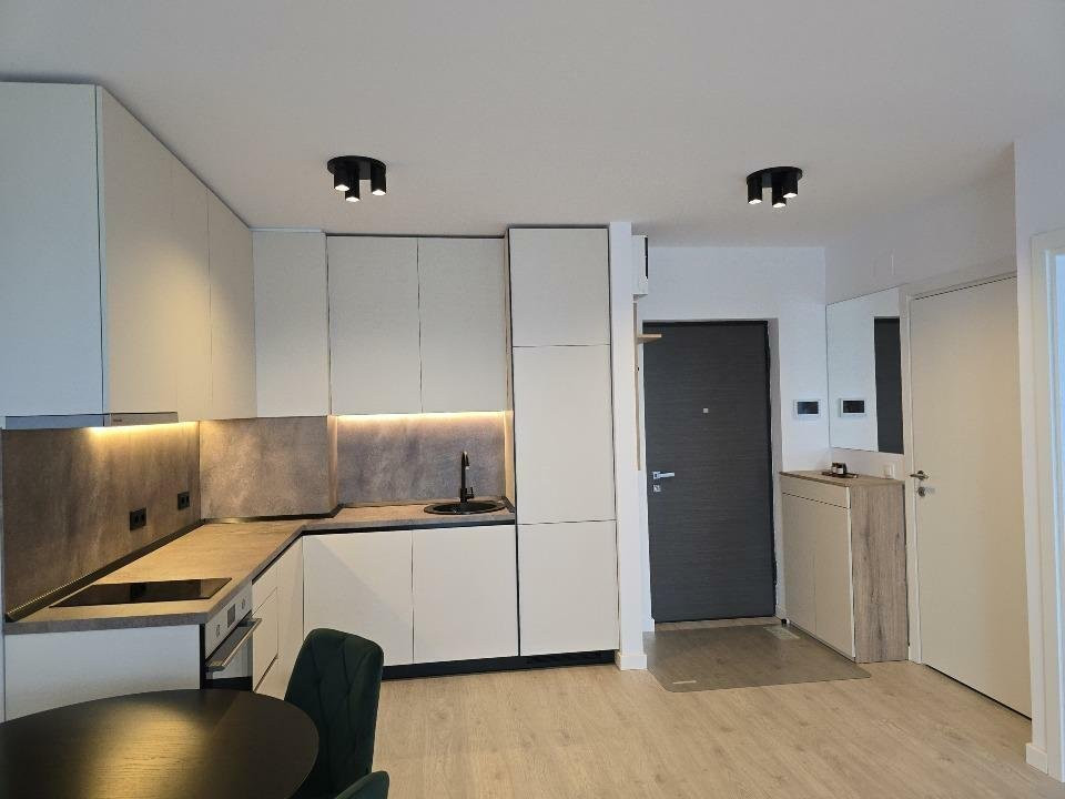 Prima Inchiriere 2 cam Mobilat Vedere spre padure Baneasa Greenfield