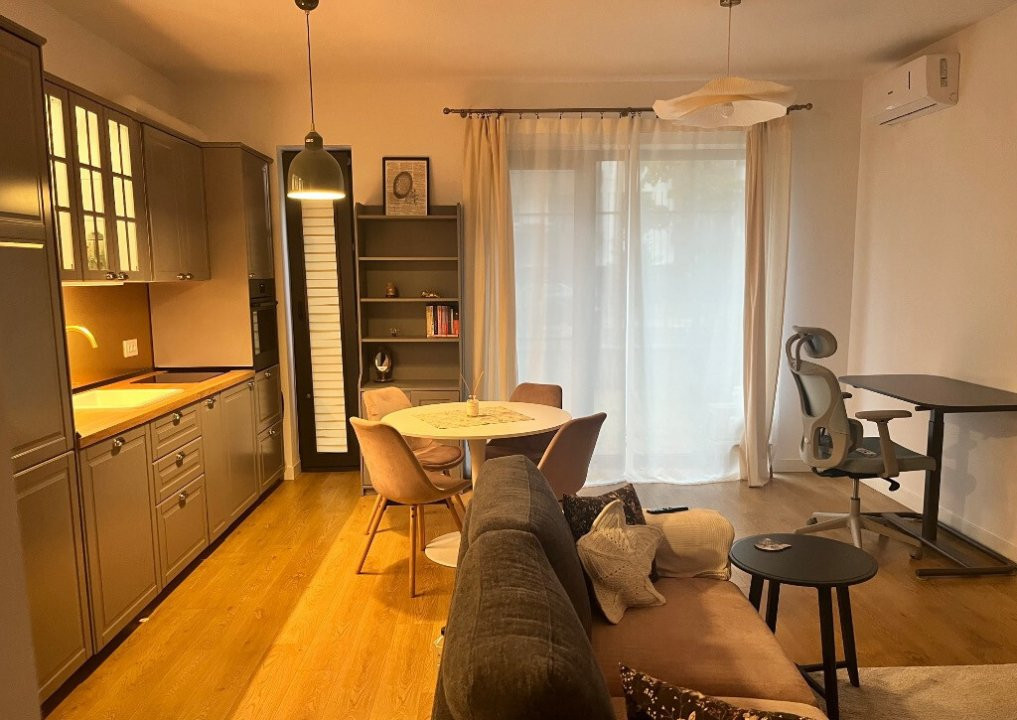 Studio dublu 2 camere de închiriat în complexul Avalon Estate