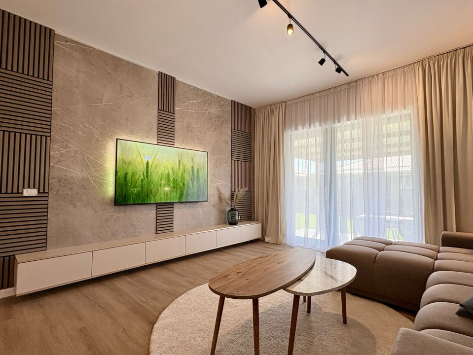 Casă nouă, parter, 4 camere și 2 băi, teren 510 mp