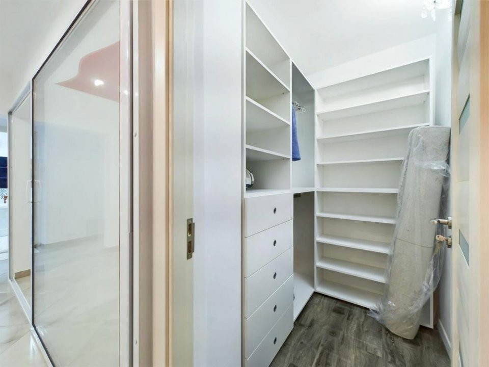 Închiriere || Apartament 3 Camere || Virtuții