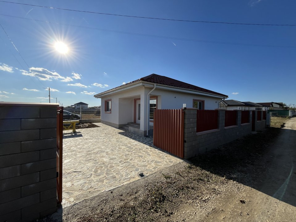 VILA COCHETA || CREVEDIA || 3 CAMERE CONFORT MODERN