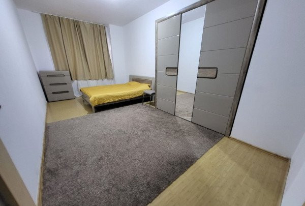 Apartament 3 camere || metrou Straulesti
