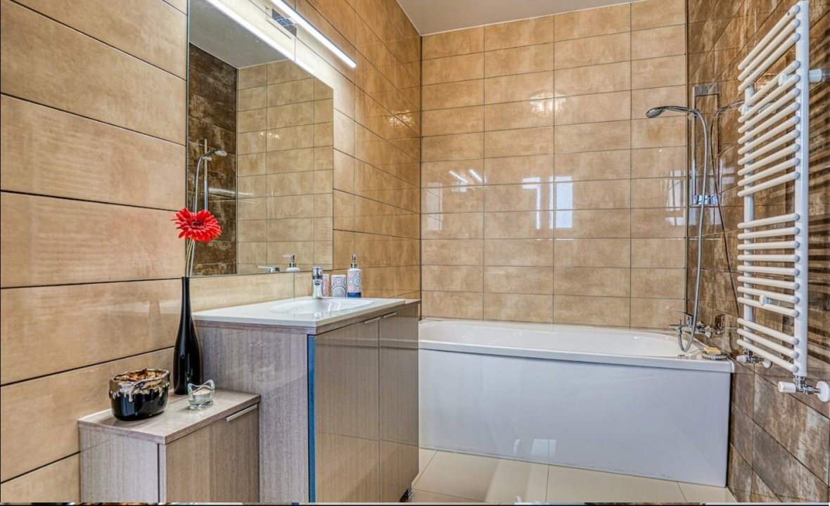 VILA INDIVIDUALA 4 CAMERE|| FINISAJE PREMIUM || CURTE GENEROASA|| BALOTESTI || 